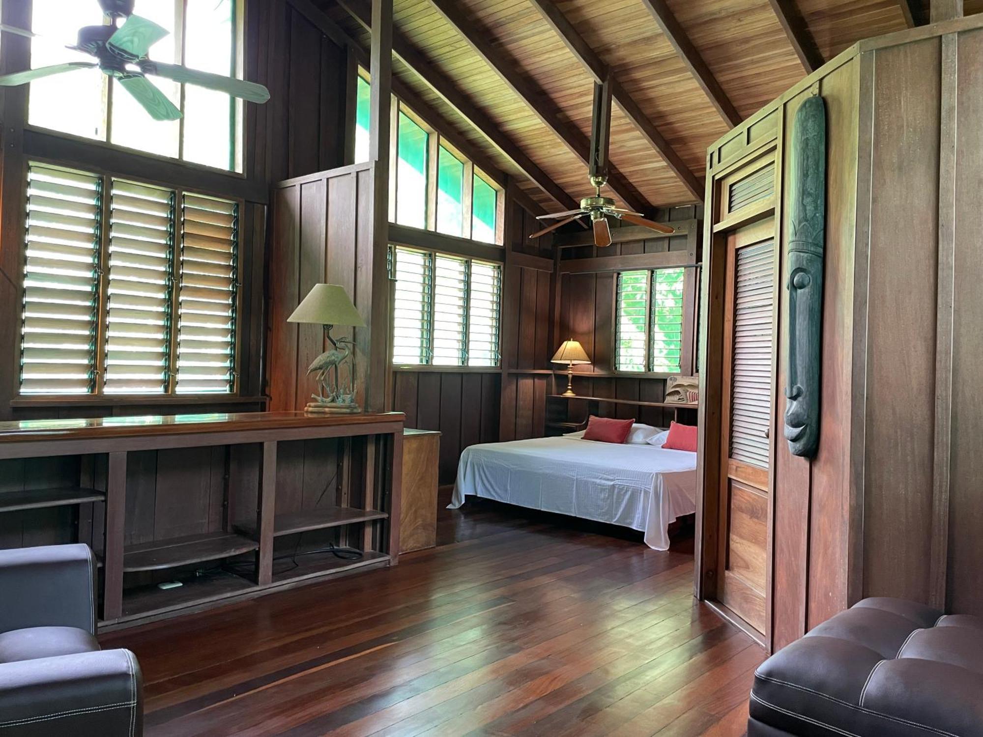 Mal Pais Surf Camp Hotel Playa Santa Teresa  Luaran gambar