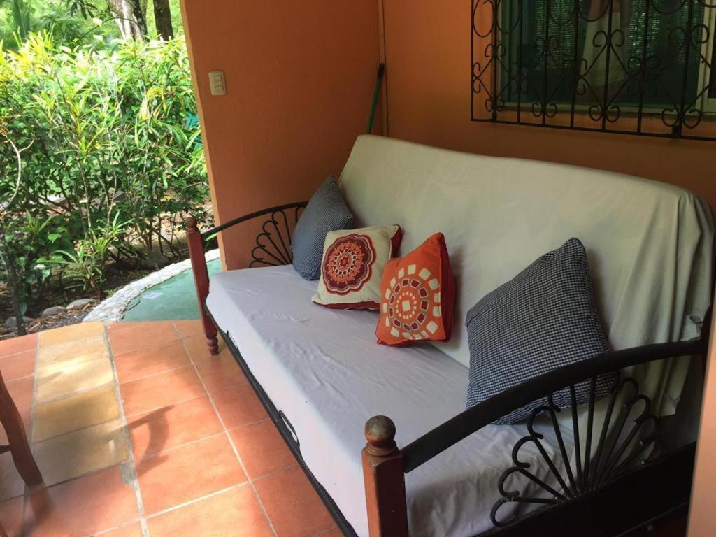 Mal Pais Surf Camp Hotel Playa Santa Teresa  Luaran gambar
