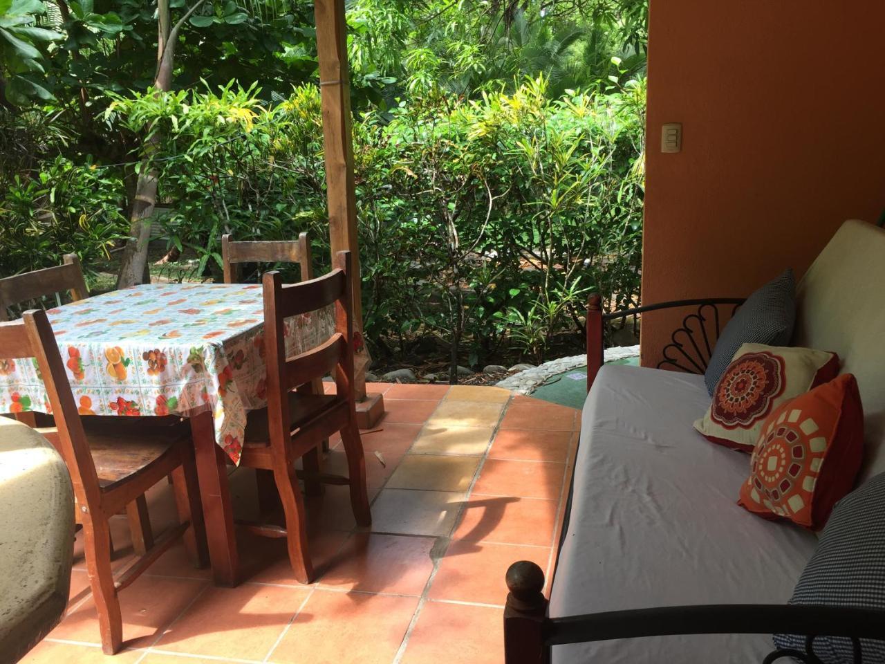 Mal Pais Surf Camp Hotel Playa Santa Teresa  Luaran gambar